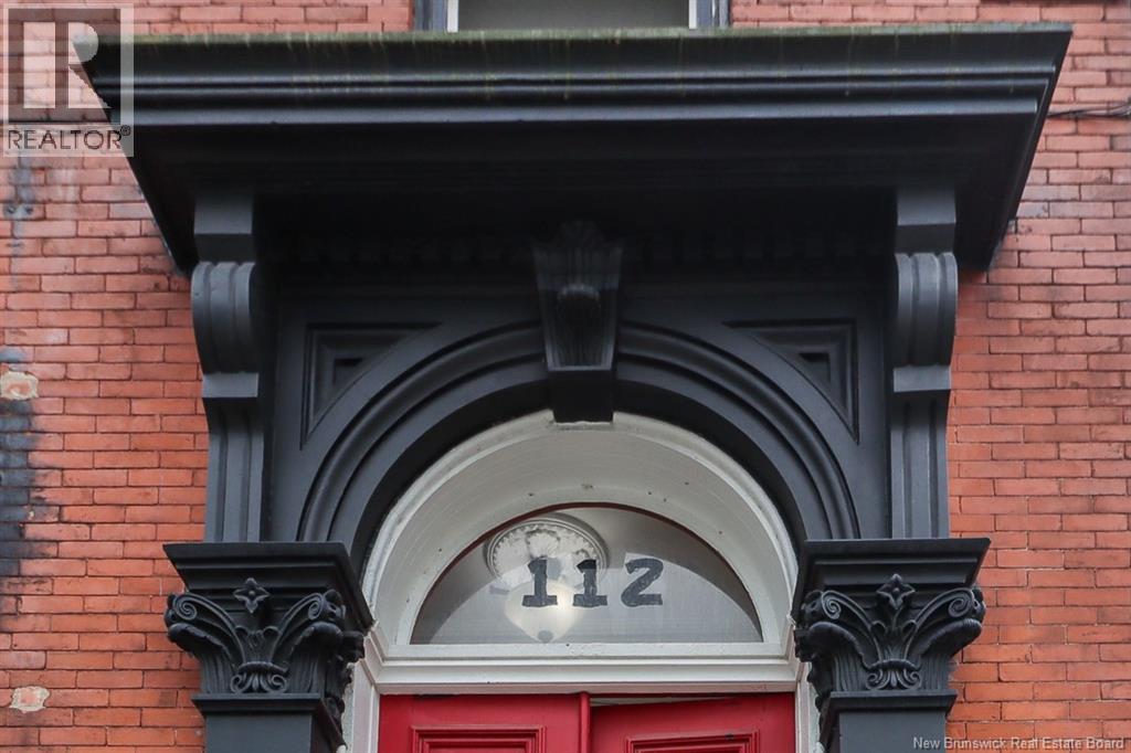 112 Queen Street Property Photo 3