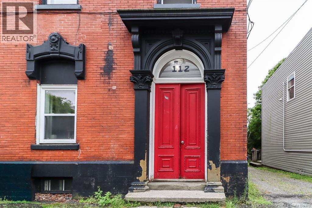 112 Queen Street Property Photo 4