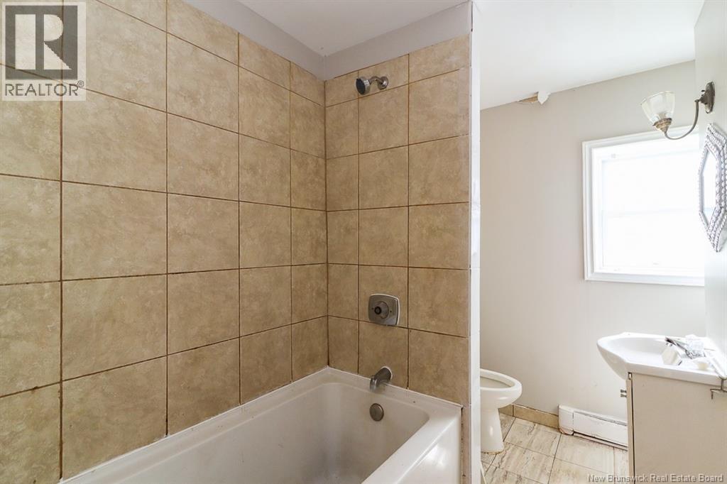 112 Queen Street Property Photo 13