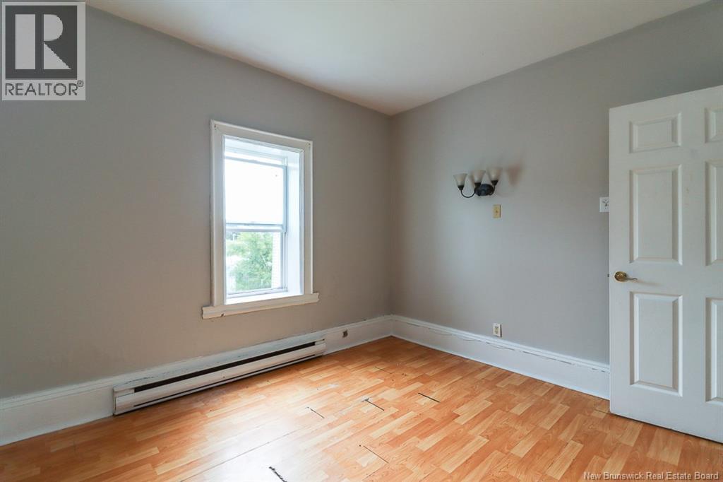 112 Queen Street Property Photo 15