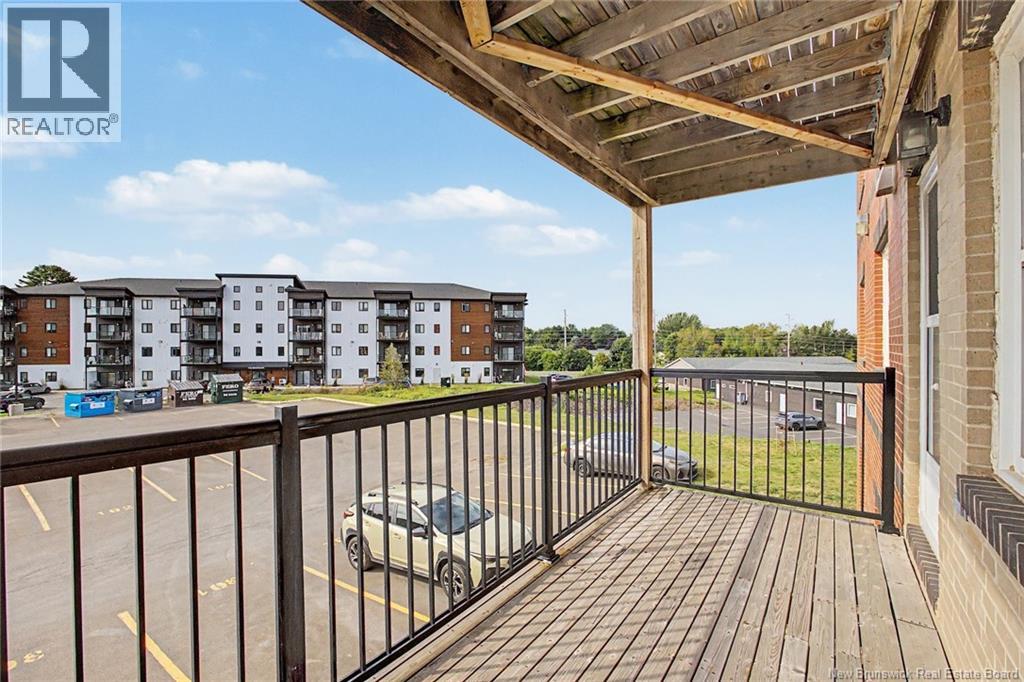 65 Brayson Unit# 201 Property Photo 35