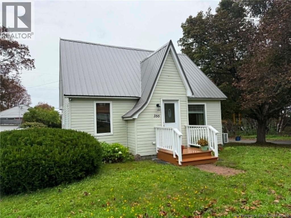166 Ritchie Avenue