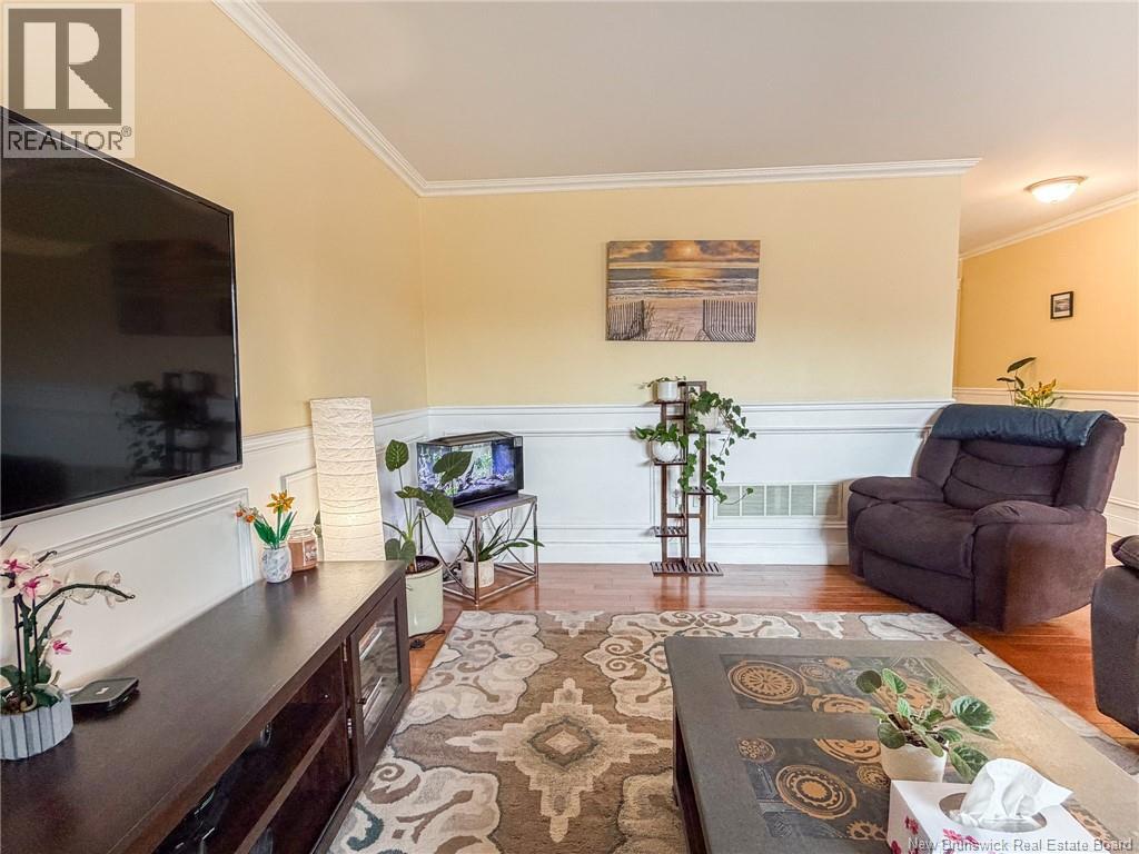 44 Brown Boulevard Unit# 2f Property Photo 13