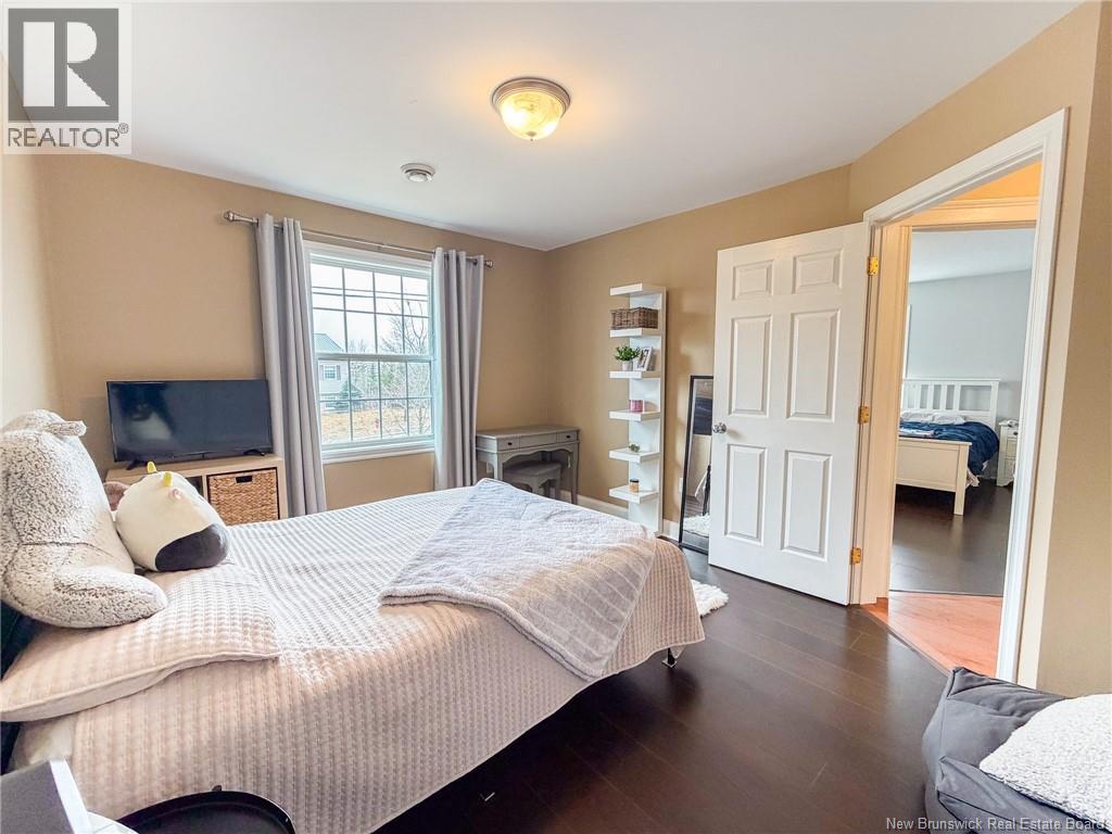 44 Brown Boulevard Unit# 2f Property Photo 19
