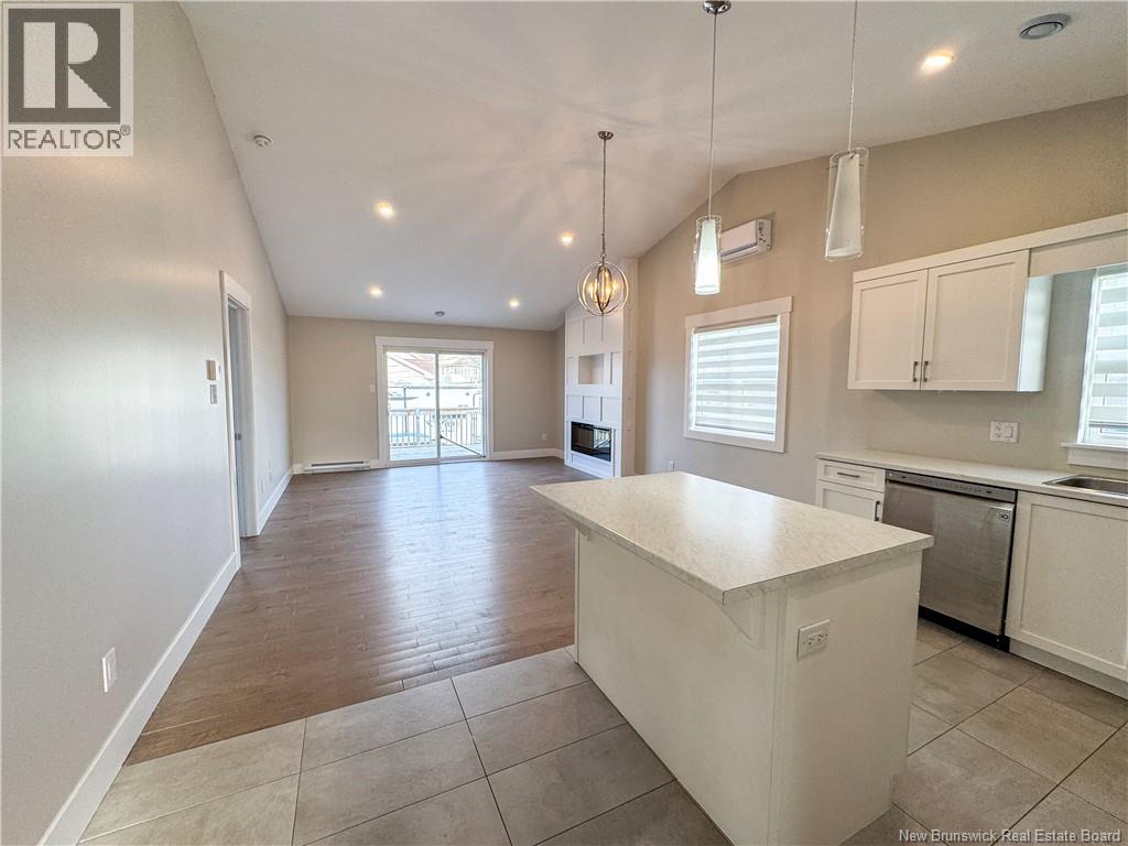 35 Anastasia Crescent Property Photo 3