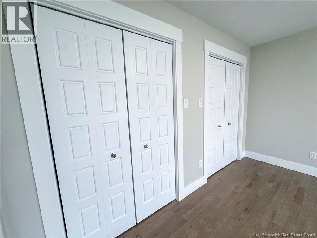 35 Anastasia Crescent Property Photo 18