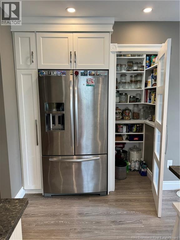 164 Houlton St Property Photo 16