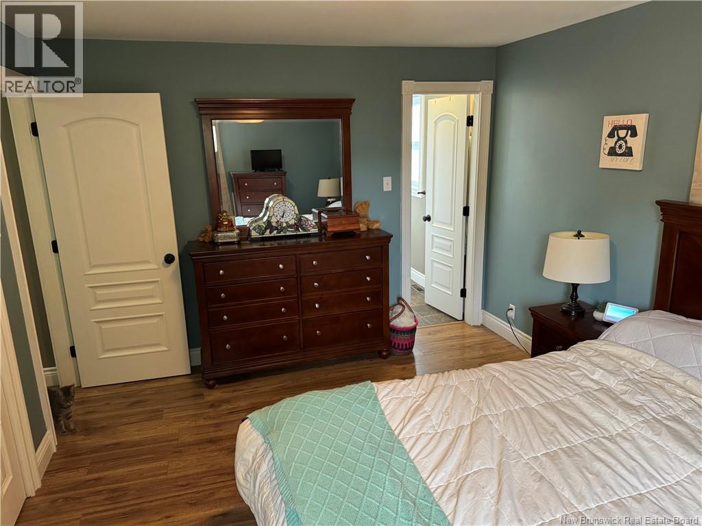 164 Houlton St Property Photo 24