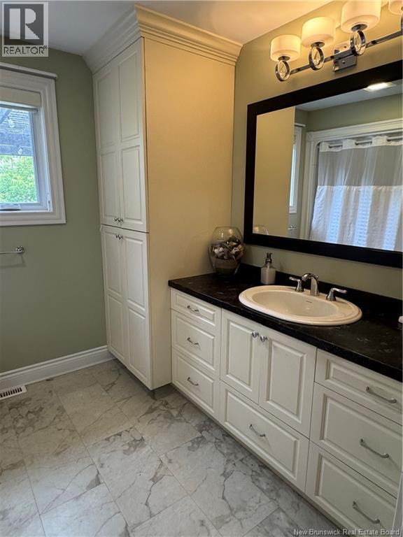 164 Houlton St Property Photo 35