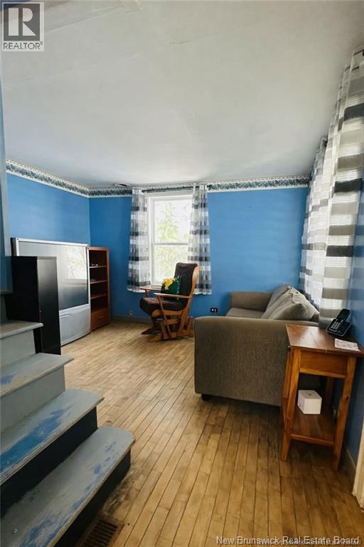 10001 105 Route Property Photo 25