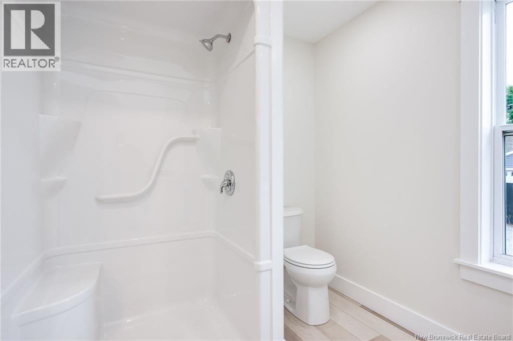 100 Glen View Drive Property Photo 16