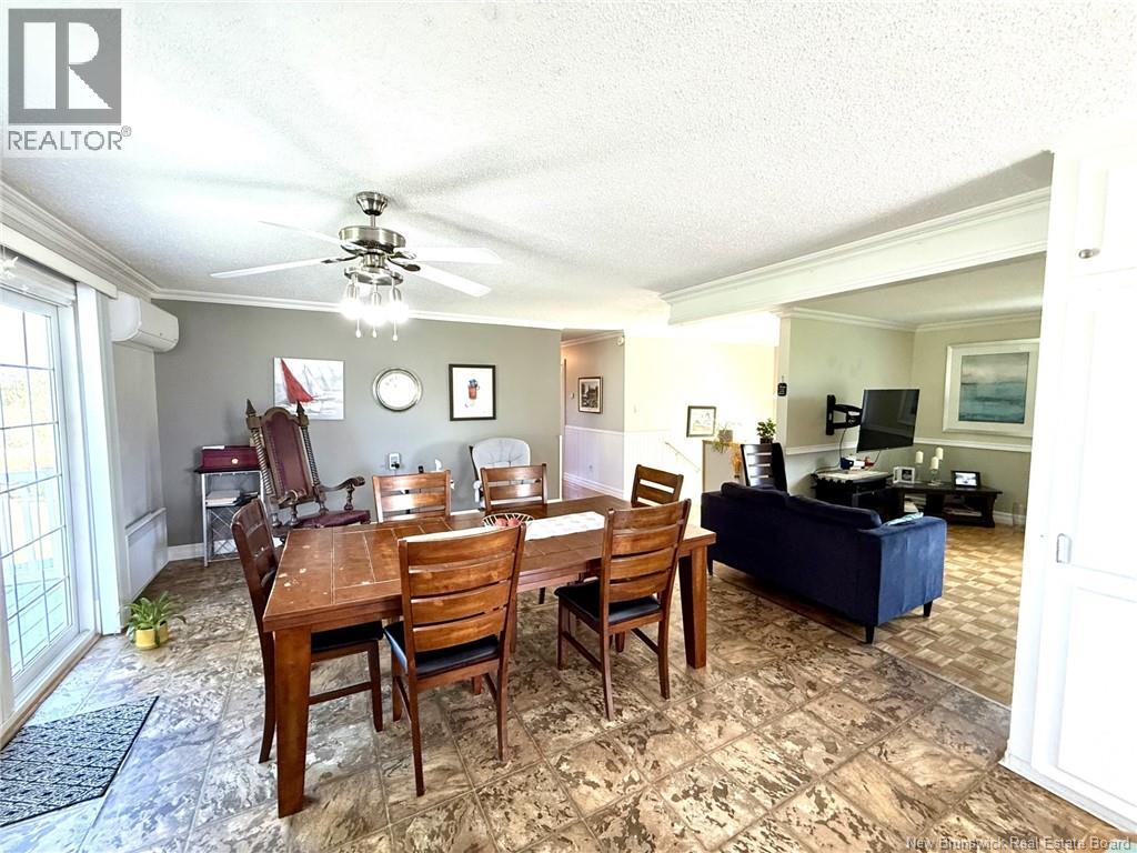 8203 Rue St-paul Property Photo 20