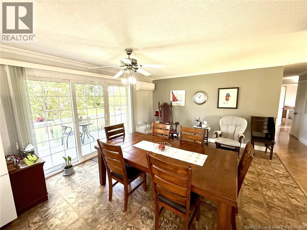8203 Rue St-paul Property Photo 22