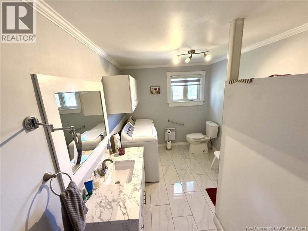 8203 Rue St-paul Property Photo 29