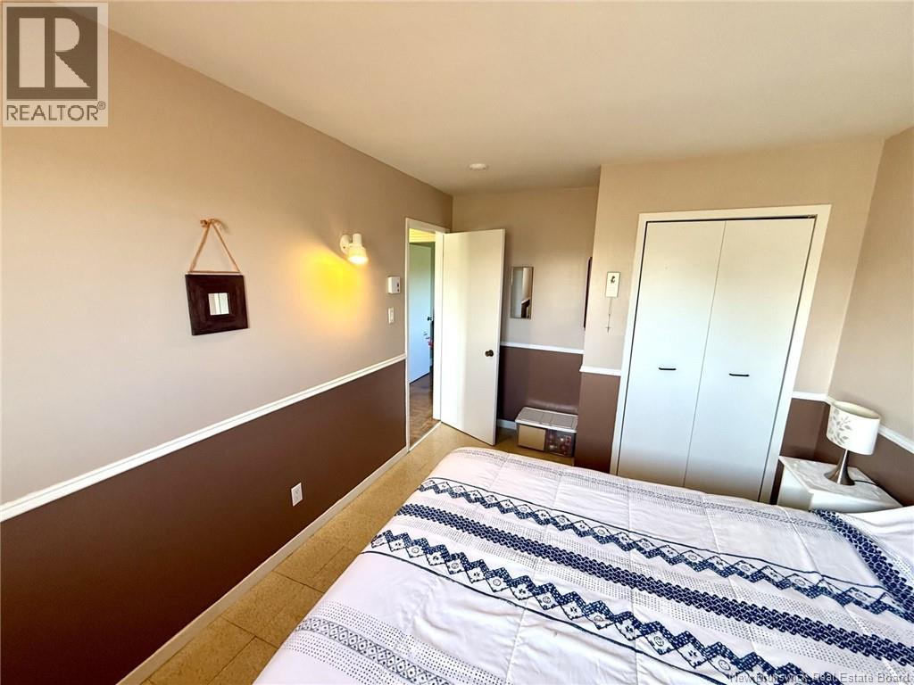 8203 Rue St-paul Property Photo 34