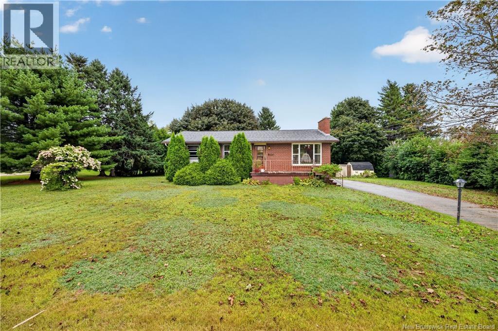 103 Century Drive Property Photo 3