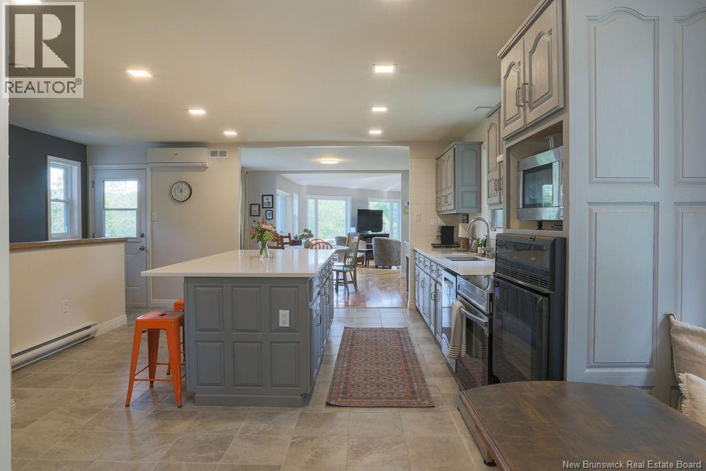 611 Darlings Island Property Photo 6