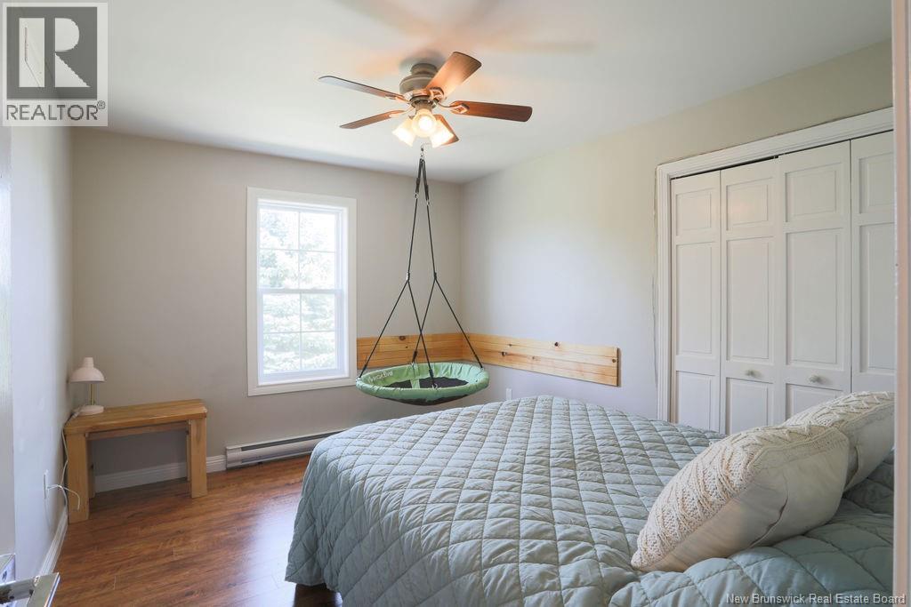 611 Darlings Island Property Photo 22