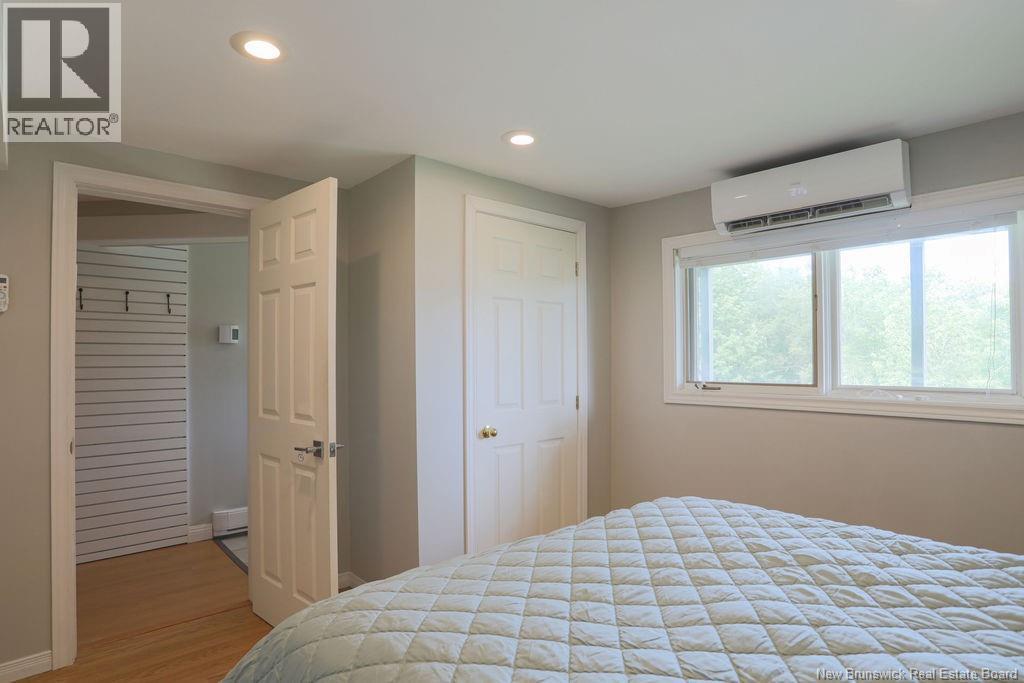 611 Darlings Island Property Photo 39