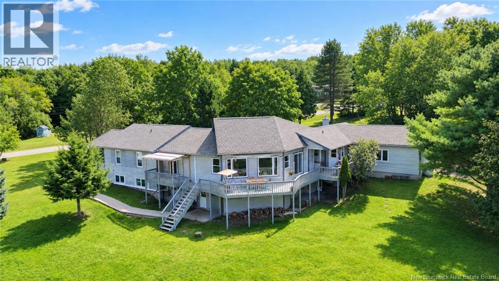 611 Darlings Island Property Photo 42