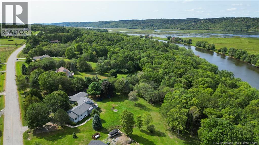 611 Darlings Island Property Photo 48