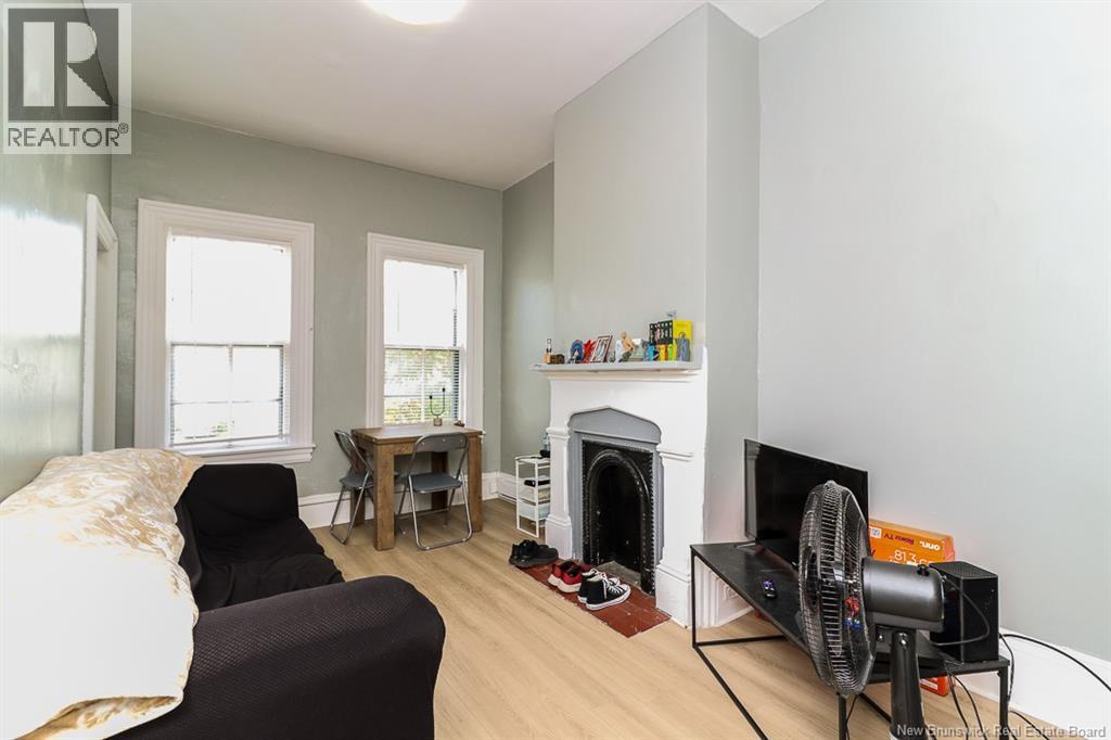 80 Duke Street Property Photo 16