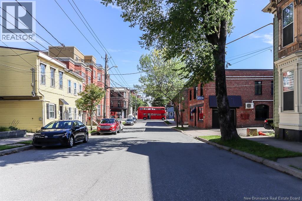 80 Duke Street Property Photo 39