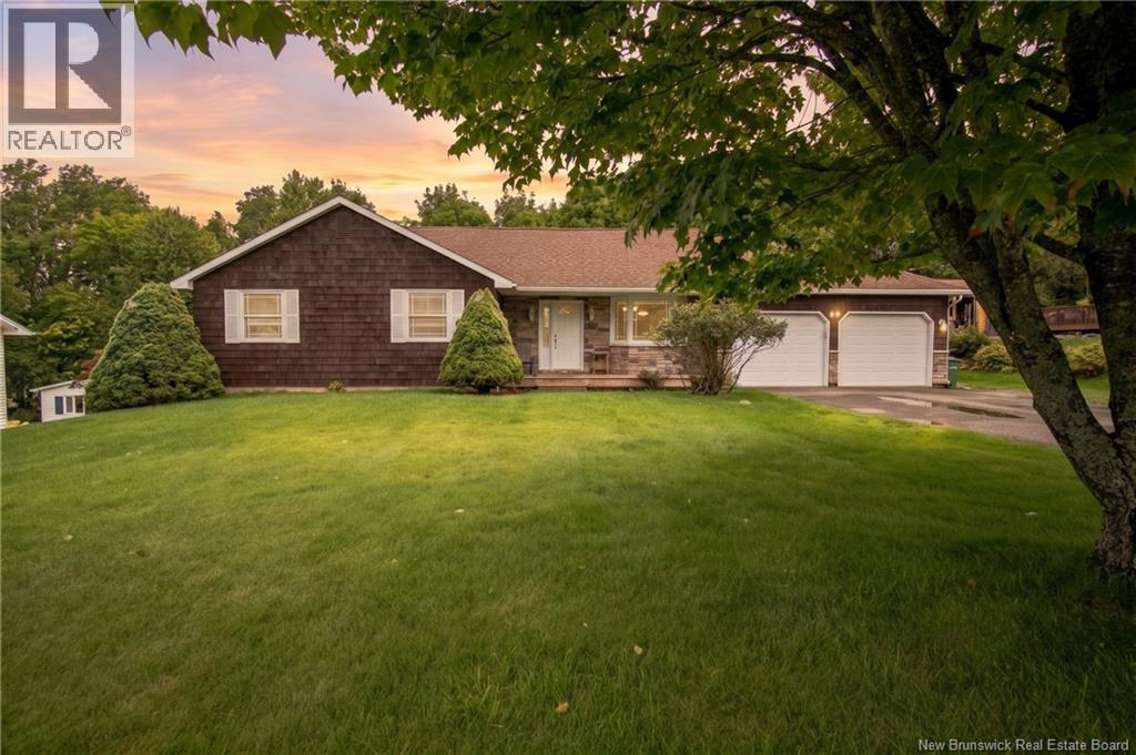 17 Lionel Drive Property Photo 3