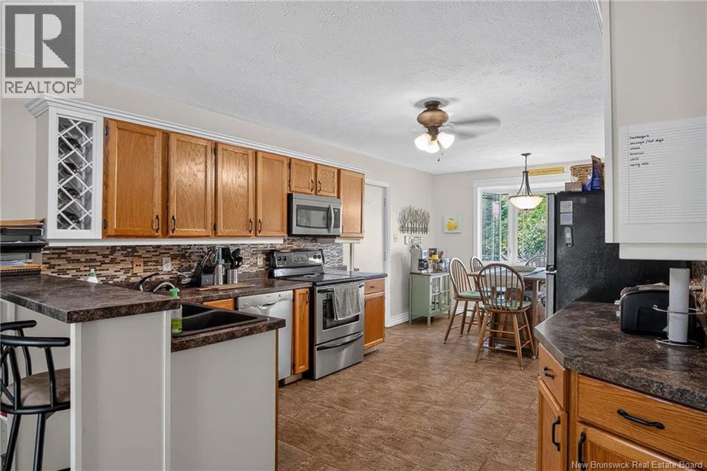 17 Lionel Drive Property Photo 12