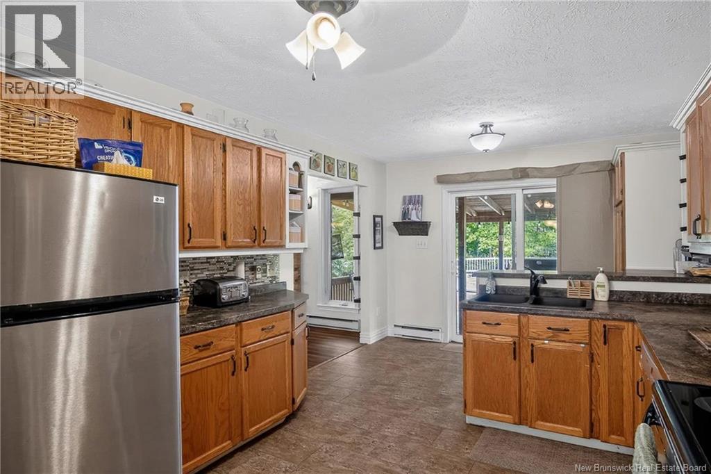 17 Lionel Drive Property Photo 13