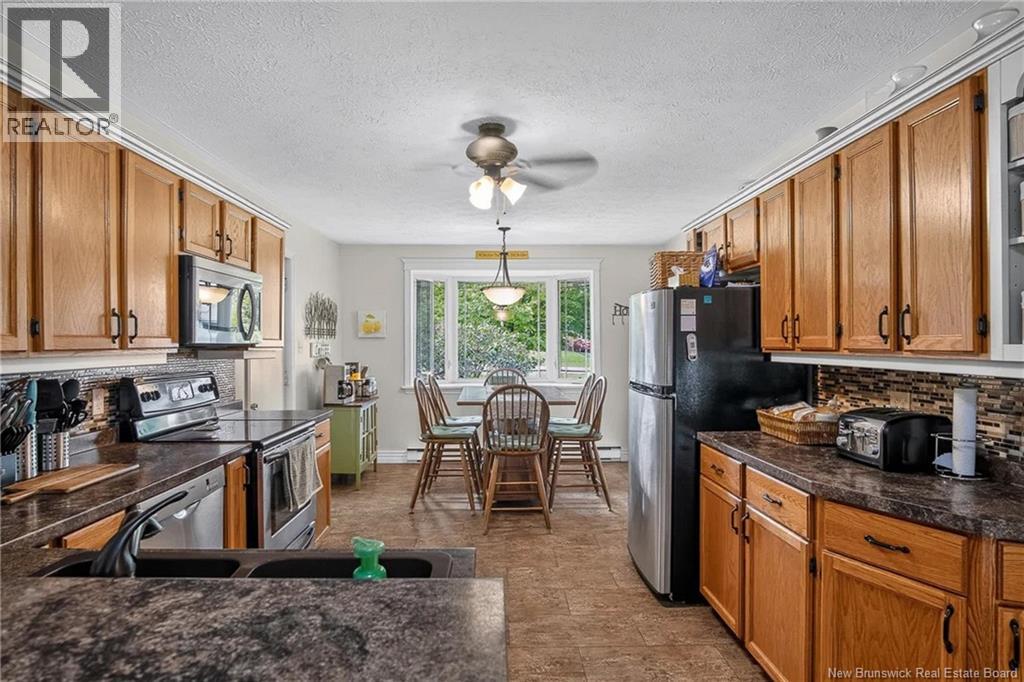 17 Lionel Drive Property Photo 15