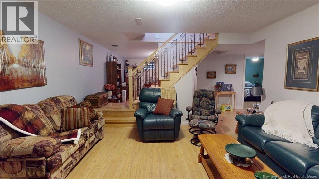 43 Belisle Avenue Property Photo 14