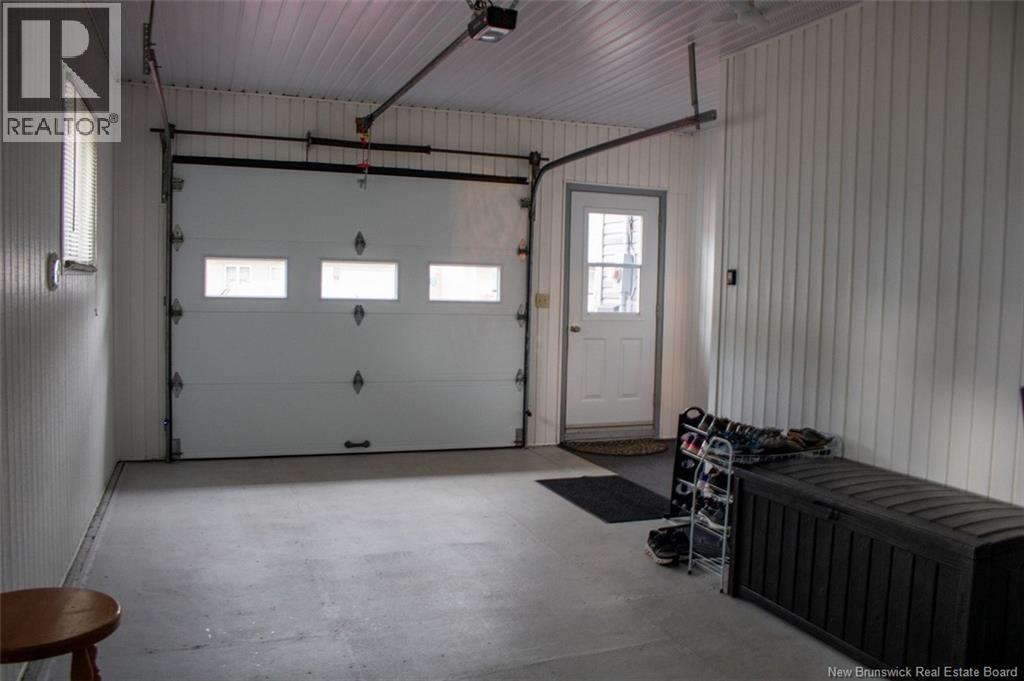 43 Belisle Avenue Property Photo 18