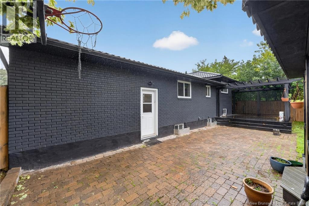 64 Athlone Avenue Property Photo 4