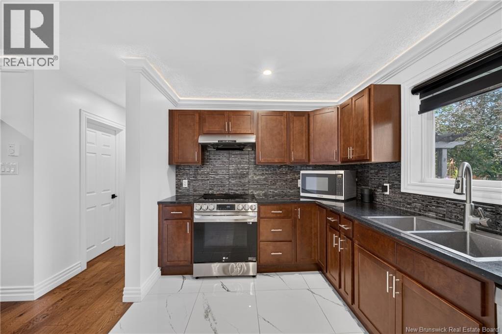 64 Athlone Avenue Property Photo 20