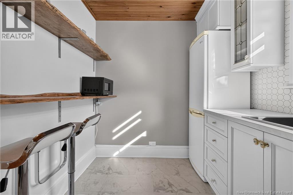 189 Highfield Street Property Photo 32