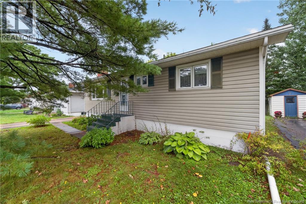 25 Poirier Property Photo 2