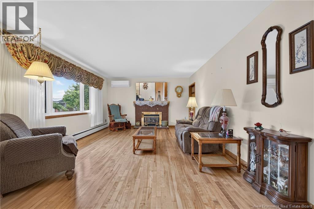25 Poirier Property Photo 8