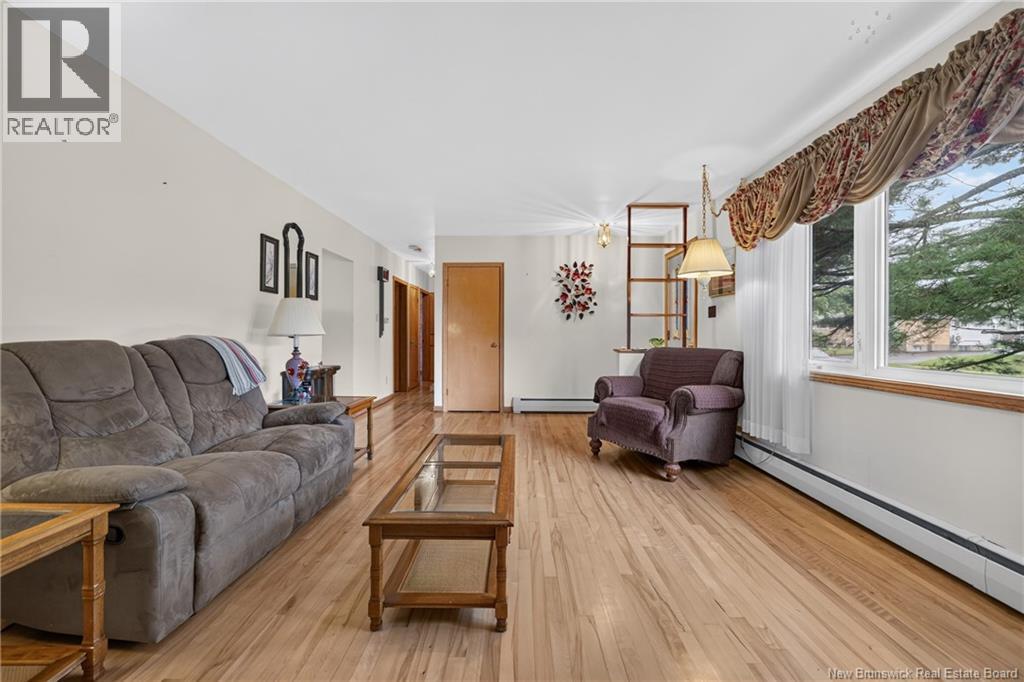 25 Poirier Property Photo 11