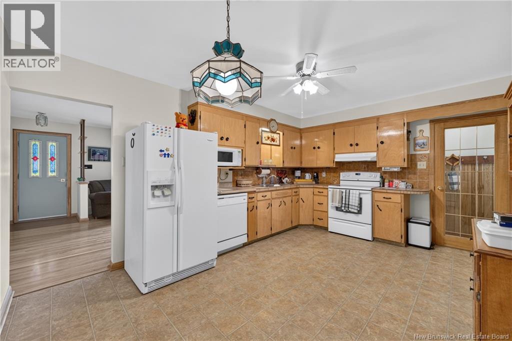 25 Poirier Property Photo 13