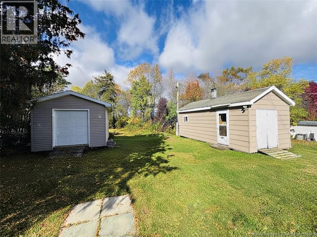 20 Marven Street Property Photo 38