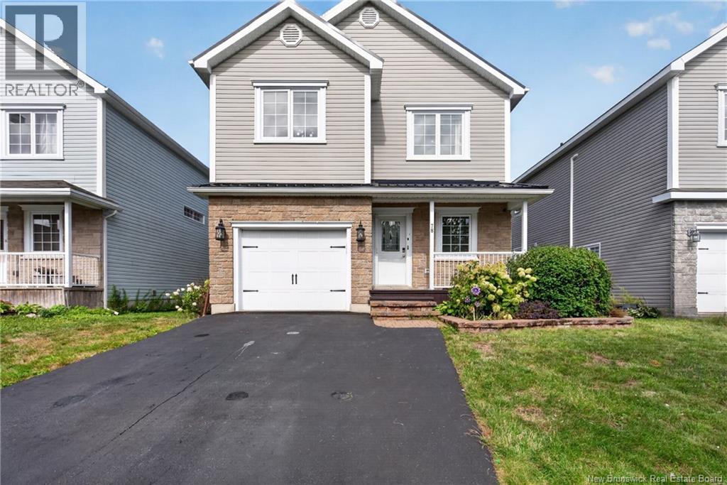 78 Ridgeline Crescent