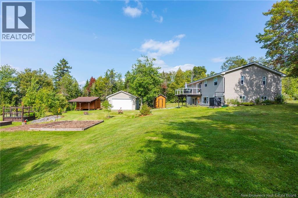 29 Girouard Lane Property Photo 8