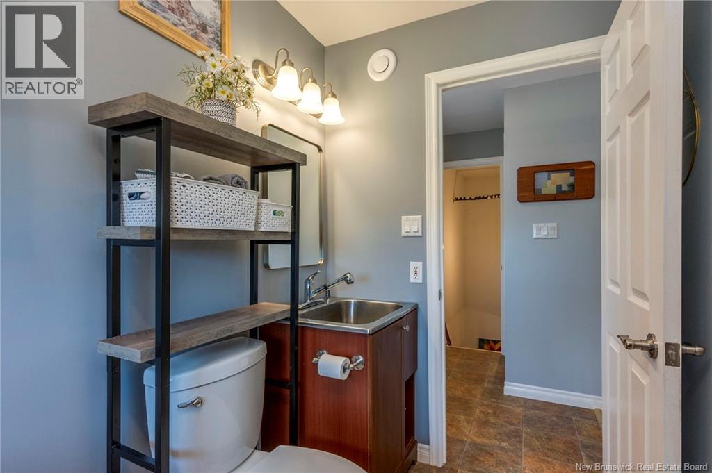29 Girouard Lane Property Photo 27