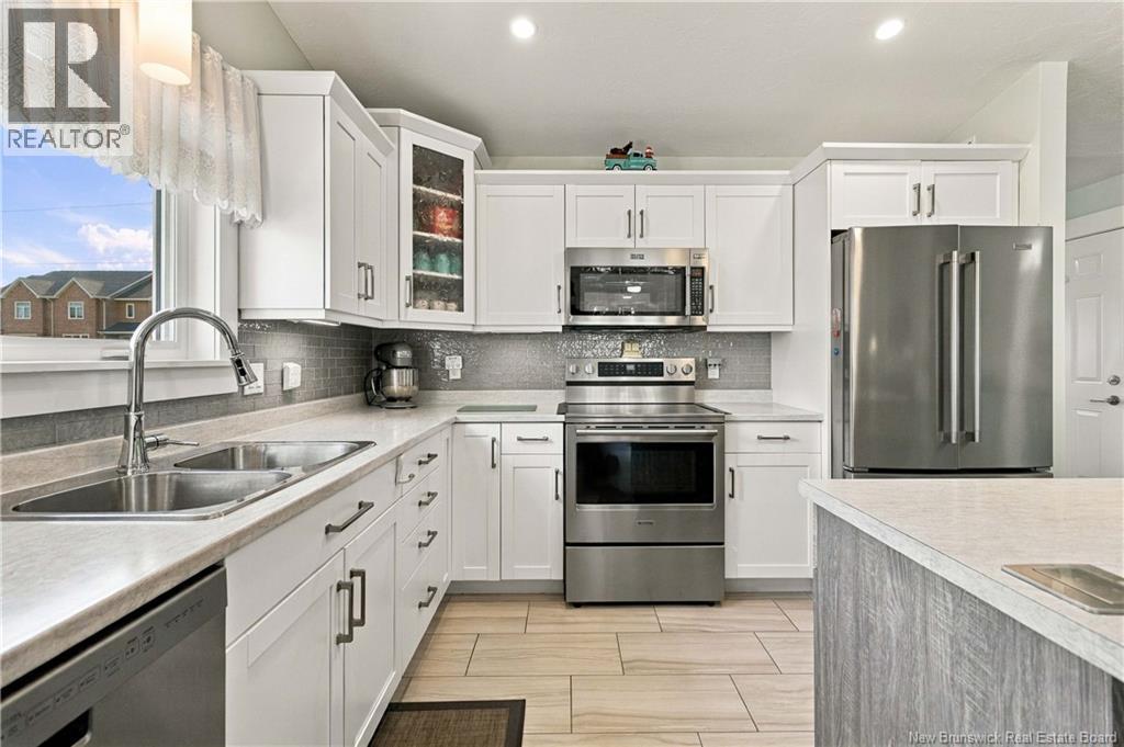 19 Satleville Crescent Property Photo 11