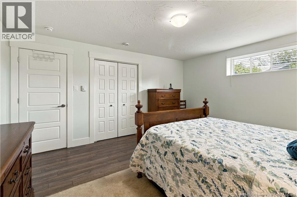 19 Satleville Crescent Property Photo 34