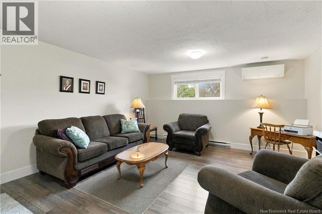 19 Satleville Crescent Property Photo 42