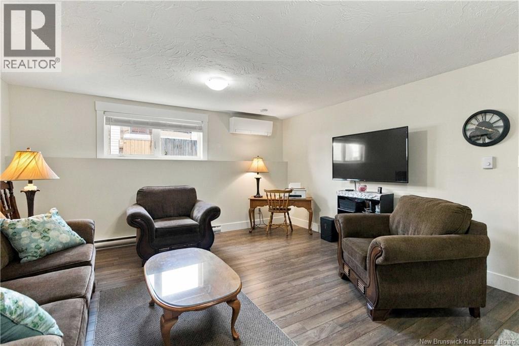 19 Satleville Crescent Property Photo 43
