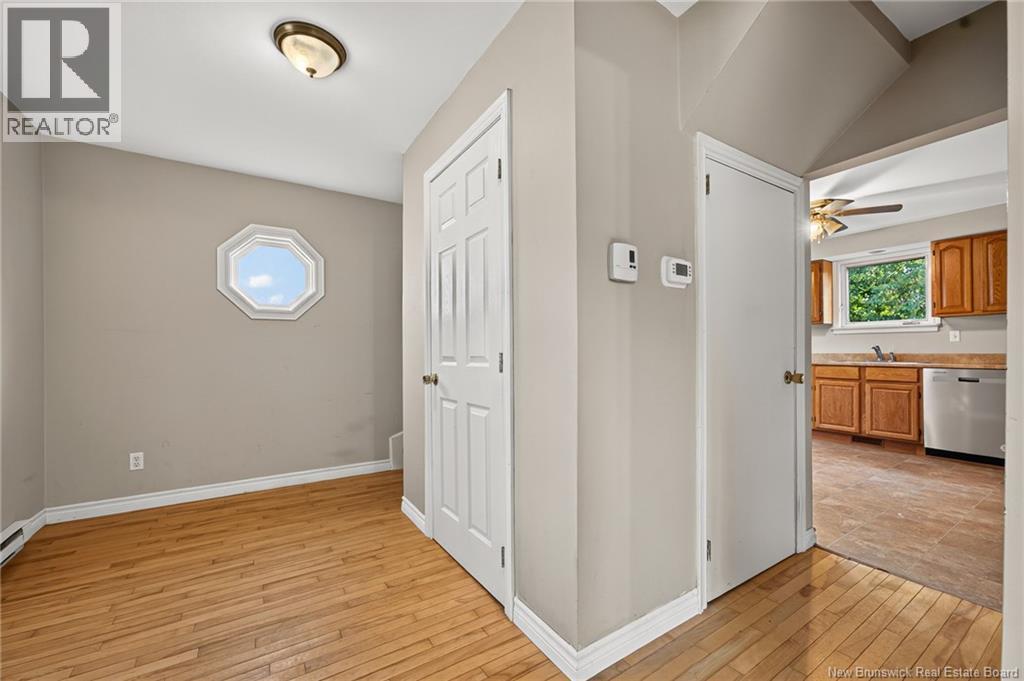 210 Broadway Street Property Photo 6