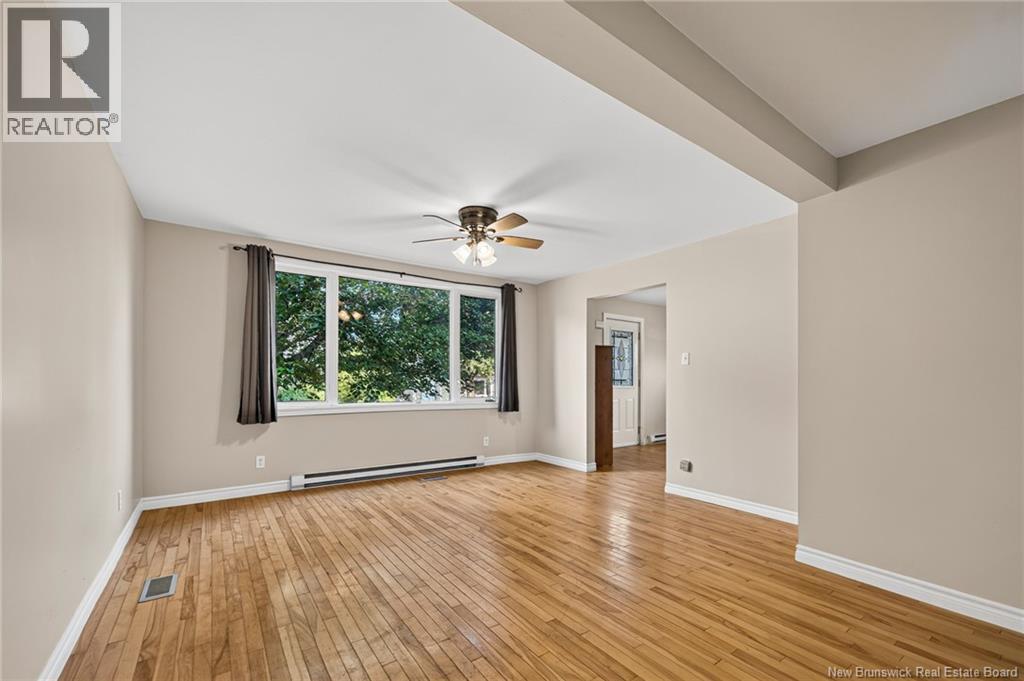 210 Broadway Street Property Photo 10